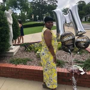 Meet your Posher, Lucy